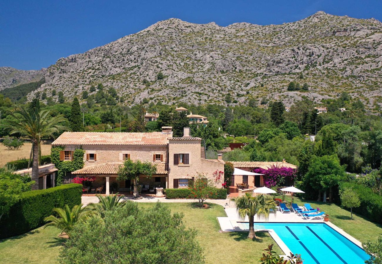Villa en Pollensa - SOLIVELLAS. Villa cerca de Pollensa con fabuloso jardín