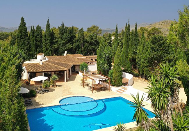 Villa en Pollensa - JACOBUS. Un paraíso de corte tradicional con una impresionante piscina
