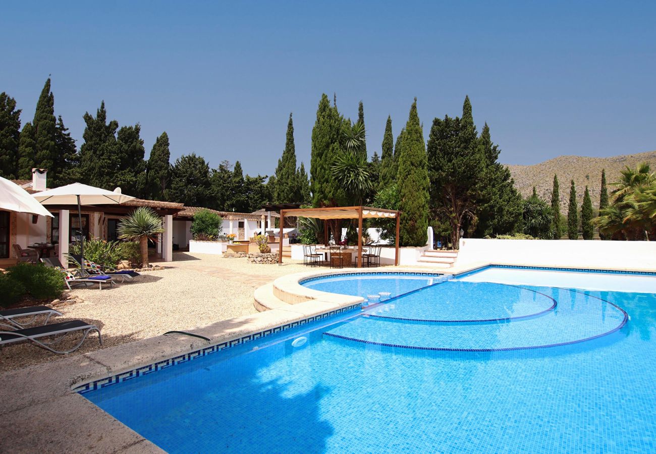 Villa en Pollensa - JACOBUS. Un paraíso de corte tradicional con una impresionante piscina