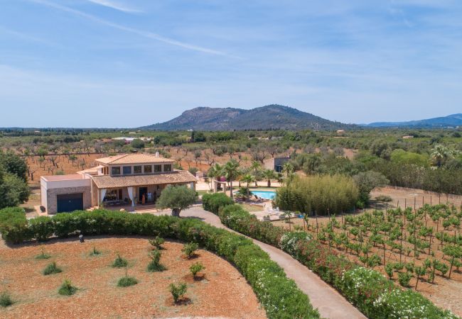 Villa en Buger - Atenas, bonita villa cerca de Buger 