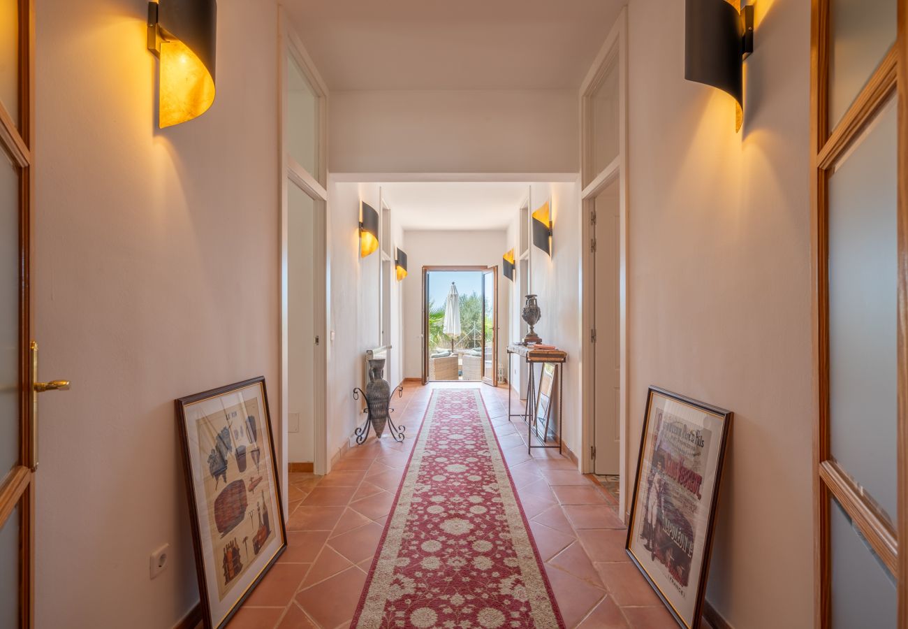 Villa en Buger - Atenas, bonita villa cerca de Buger 