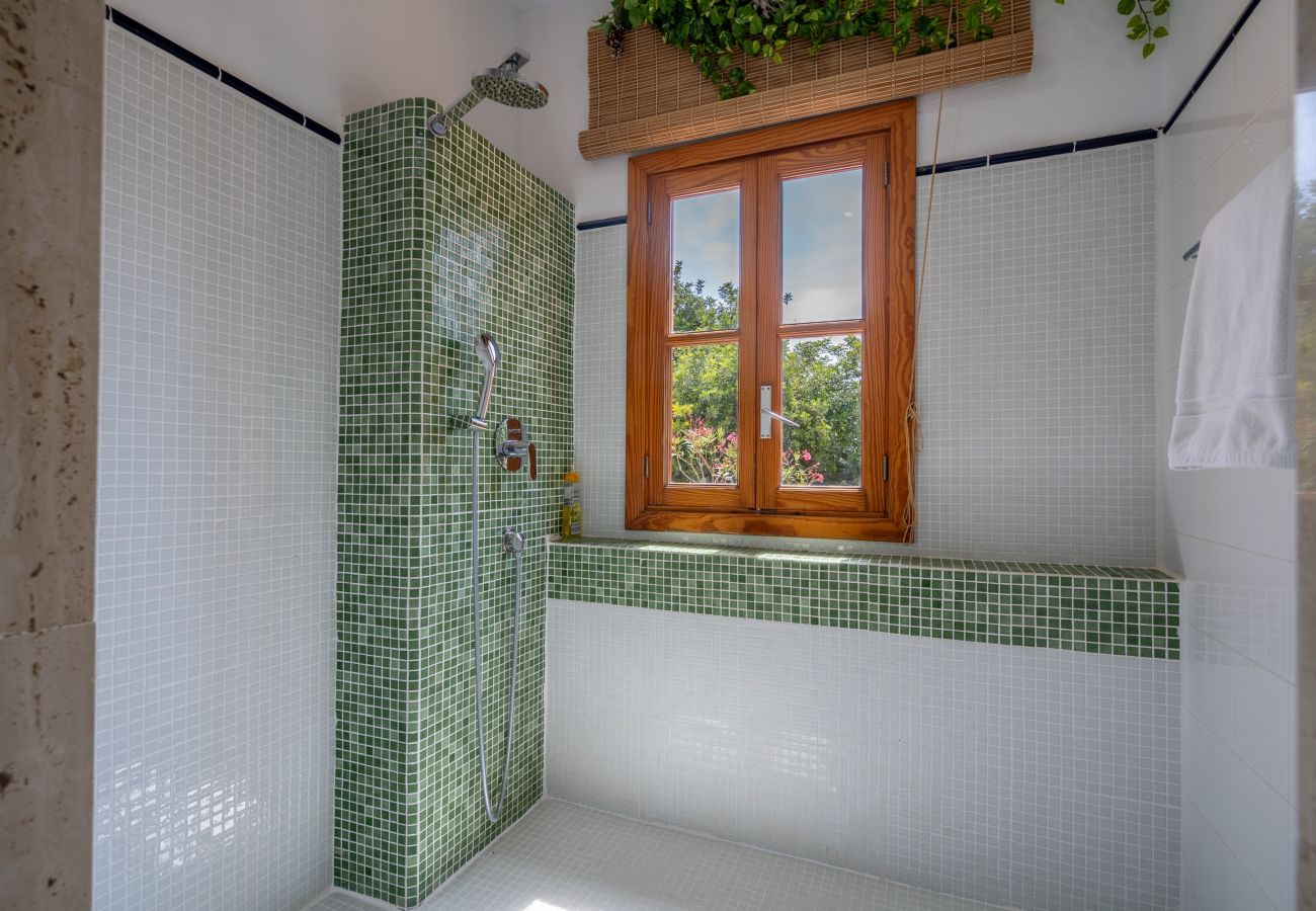 Villa en Buger - Atenas, bonita villa cerca de Buger 