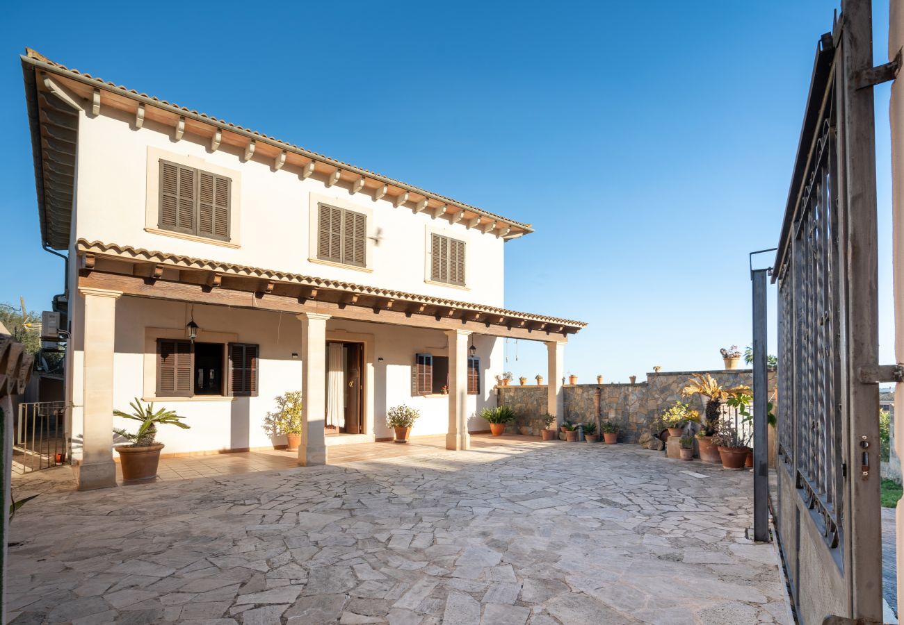 Villa en Sant Joan - Villa La Teula , casa cerca del pueblo de Sant Joan