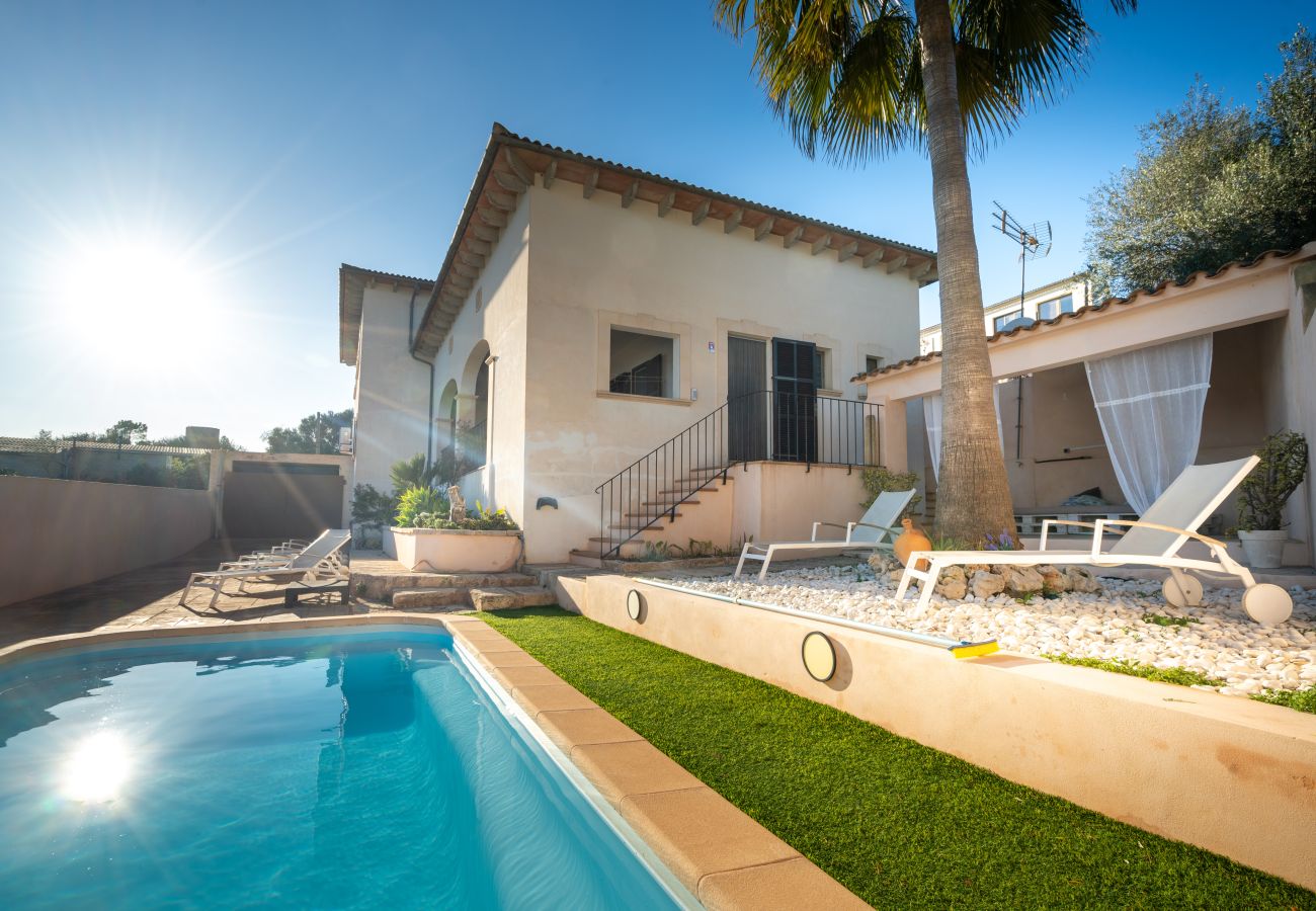 Villa en Sant Joan - Villa La Teula , casa cerca del pueblo de Sant Joan