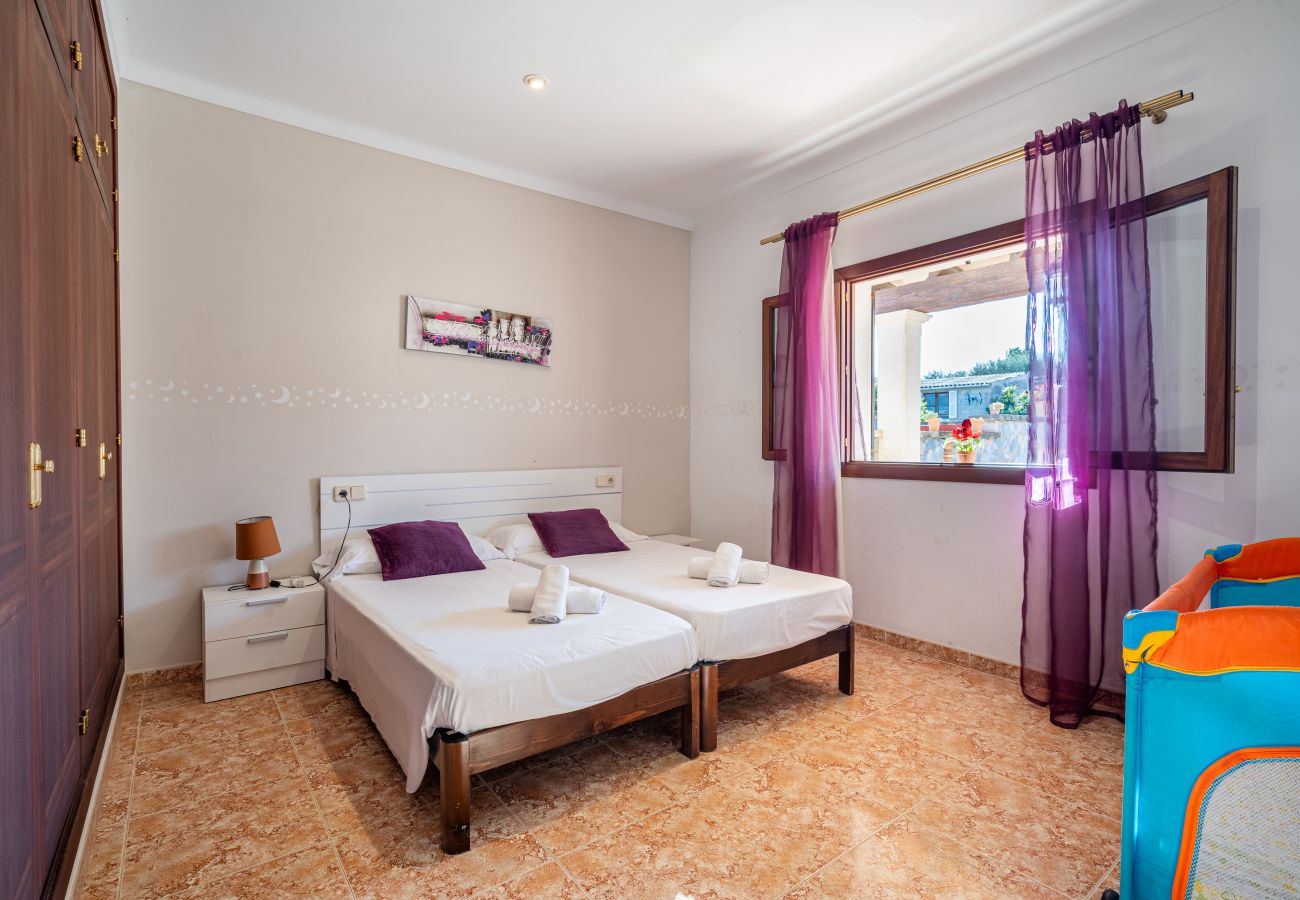 Villa en Sant Joan - Villa La Teula , casa cerca del pueblo de Sant Joan