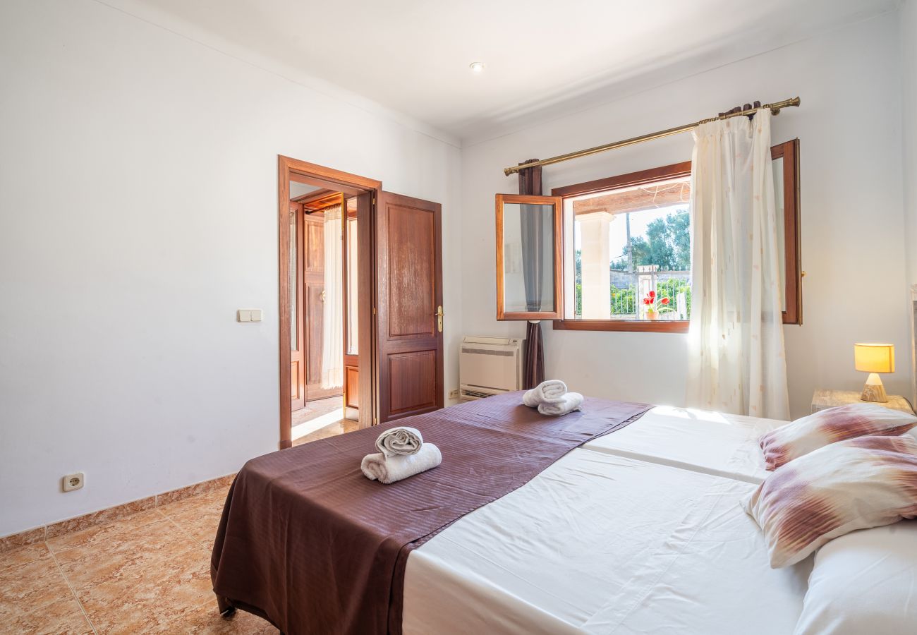 Villa en Sant Joan - Villa La Teula , casa cerca del pueblo de Sant Joan