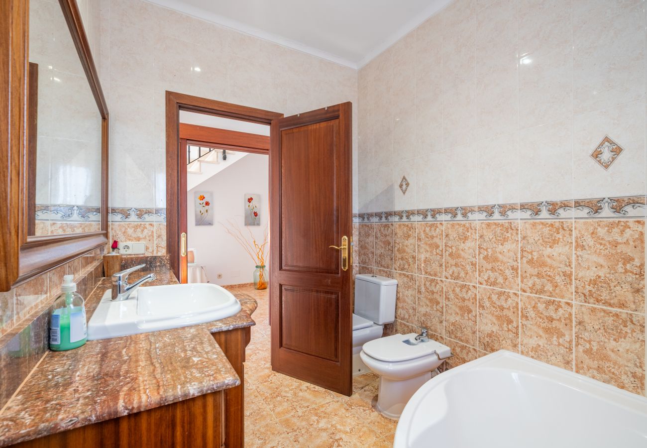 Villa en Sant Joan - Villa La Teula , casa cerca del pueblo de Sant Joan