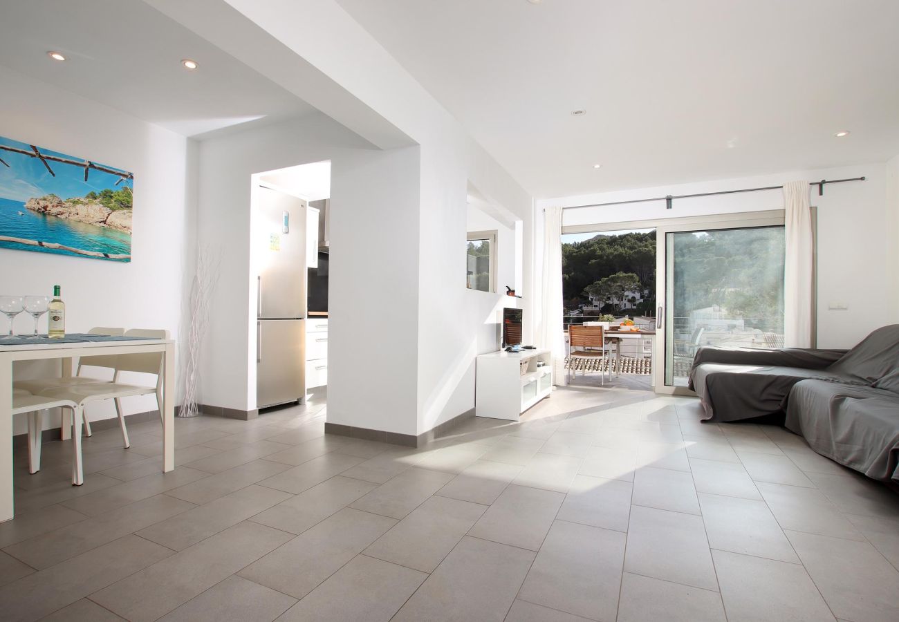 Apartamento en Cala Sant Vicenç - Bonito apartmento para dos personas en Cala Sant Vicenç