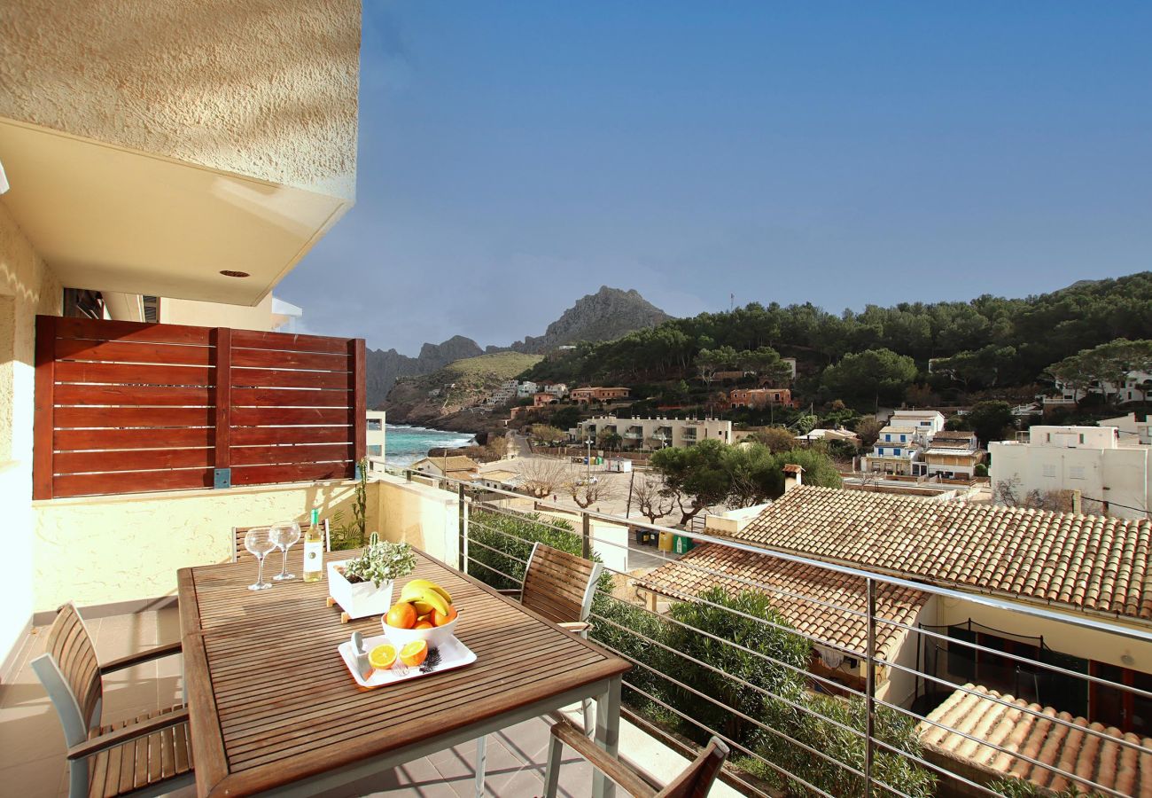 Apartamento en Cala Sant Vicenç - Bonito apartmento para dos personas en Cala Sant Vicenç