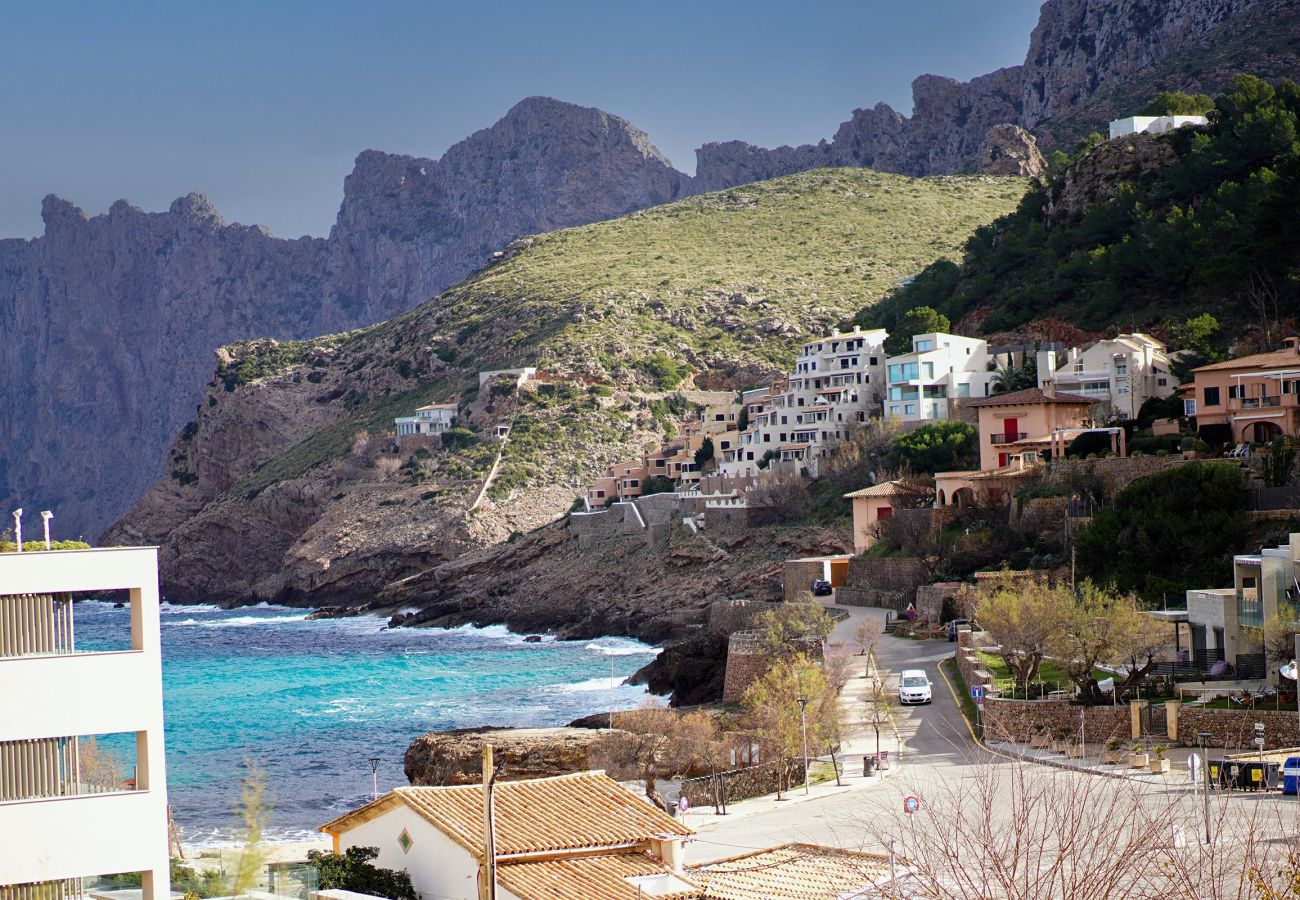 Apartamento en Cala Sant Vicenç - Bonito apartmento para dos personas en Cala Sant Vicenç