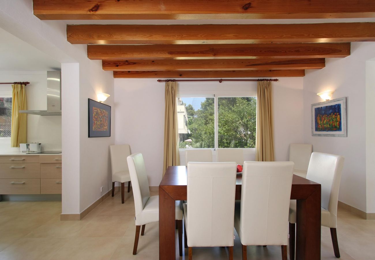 Villa in Cala San Vicente - MEDINA. Modern villa just 325 m from crystal clear beaches