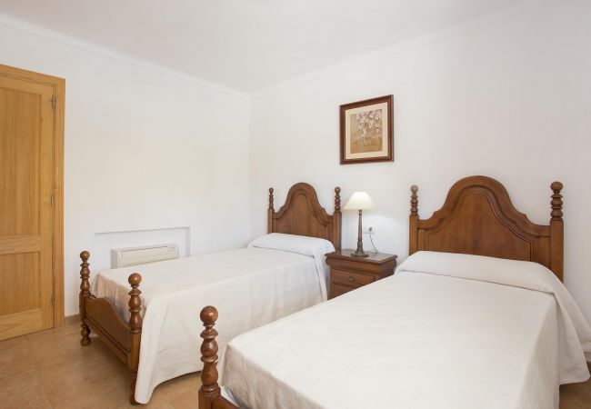 Villa in Alcúdia - AUBELLONS. Space and calm near Alcudia Villa in Alcúdia - AUBELLONS. Space and calm near Alcudia