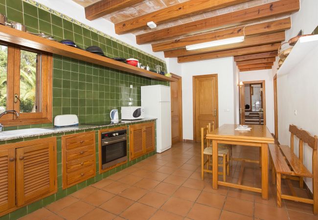 Villa in Pollensa - HOSTALET. Spaciousness and nature near the golf course Villa in Pollensa - HOSTALET. Spaciousness and nature near the golf course