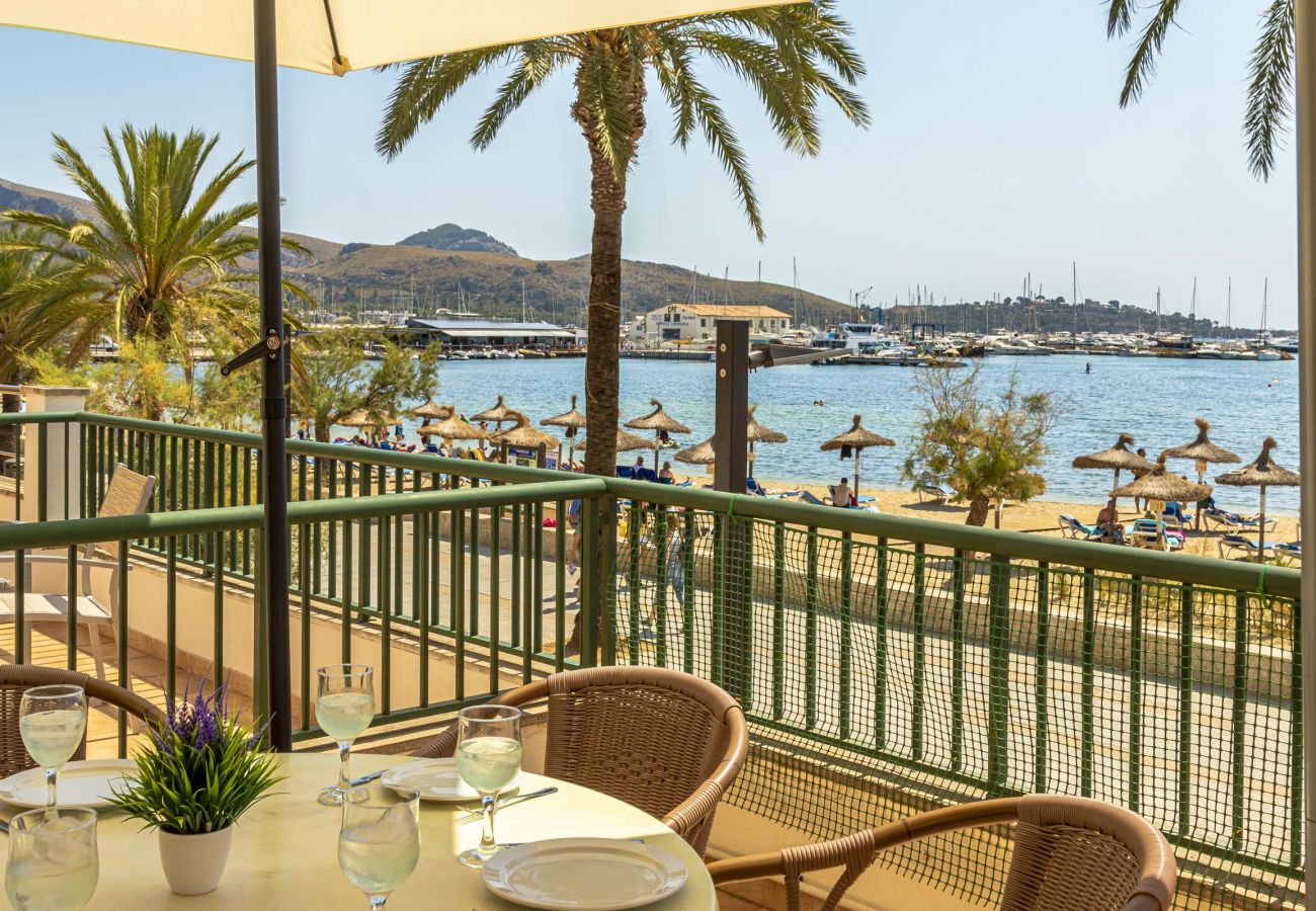 Apartment in Puerto Pollensa - DANIELA. Fabulous location overlooking the beach!
