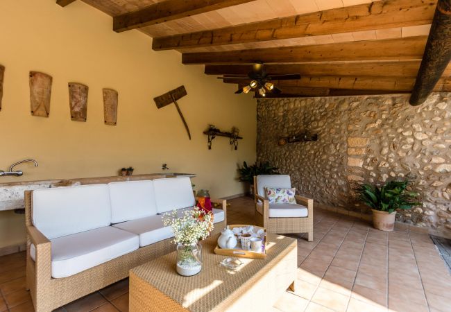 Villa in Buger - FRARE. Respecting roots with style  Villa in Buger - FRARE. Respecting roots with style