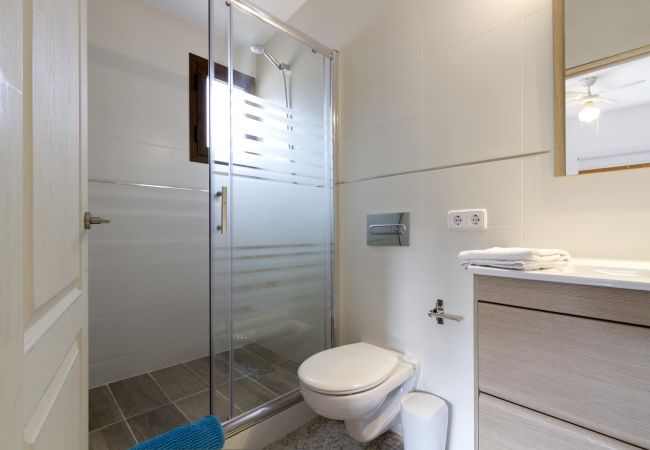 Villa in Cala San Vicente - GRAN VORAMAR CALA. 200 m2 pool and 6 bedrooms Villa in Cala San Vicente - GRAN VORAMAR CALA. 200 m2 pool and 6 bedrooms