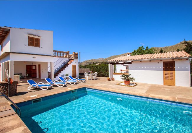 Villa in Puerto Pollensa - OLIVER. Country house located between Pollensa and Pto. Pollensa