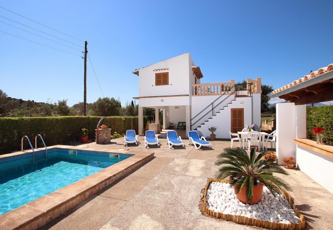 Villa in Puerto Pollensa - OLIVER. Country house located between Pollensa and Pto. Pollensa