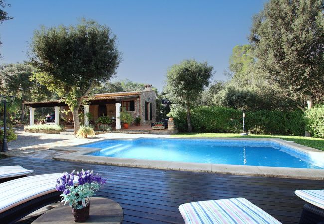 Villa in Pollensa - CAN MORANTA (PEDRO MONJO). Complete peace-of-mind among woods Villa in Pollensa - CAN MORANTA (PEDRO MONJO). Complete peace-of-mind among woods