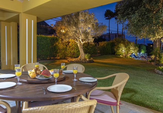 Villa in Cala San Vicente - FORMOSA. One of the most loved properties. Impressive garden Villa in Cala San Vicente - FORMOSA. One of the most loved properties. Impressive garden