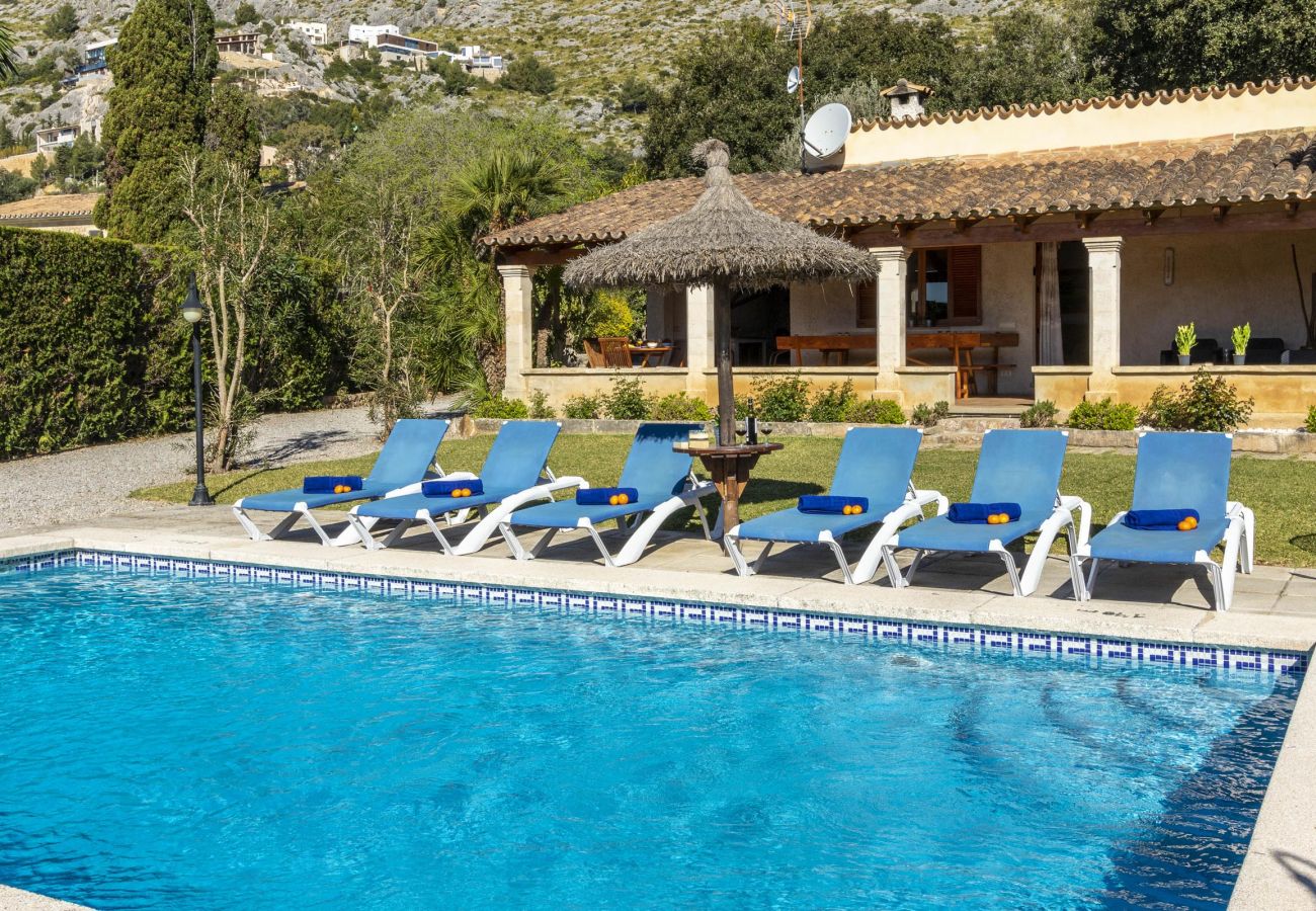 Villa in Pollensa - GERONI. Charming 3 bedroomn villa