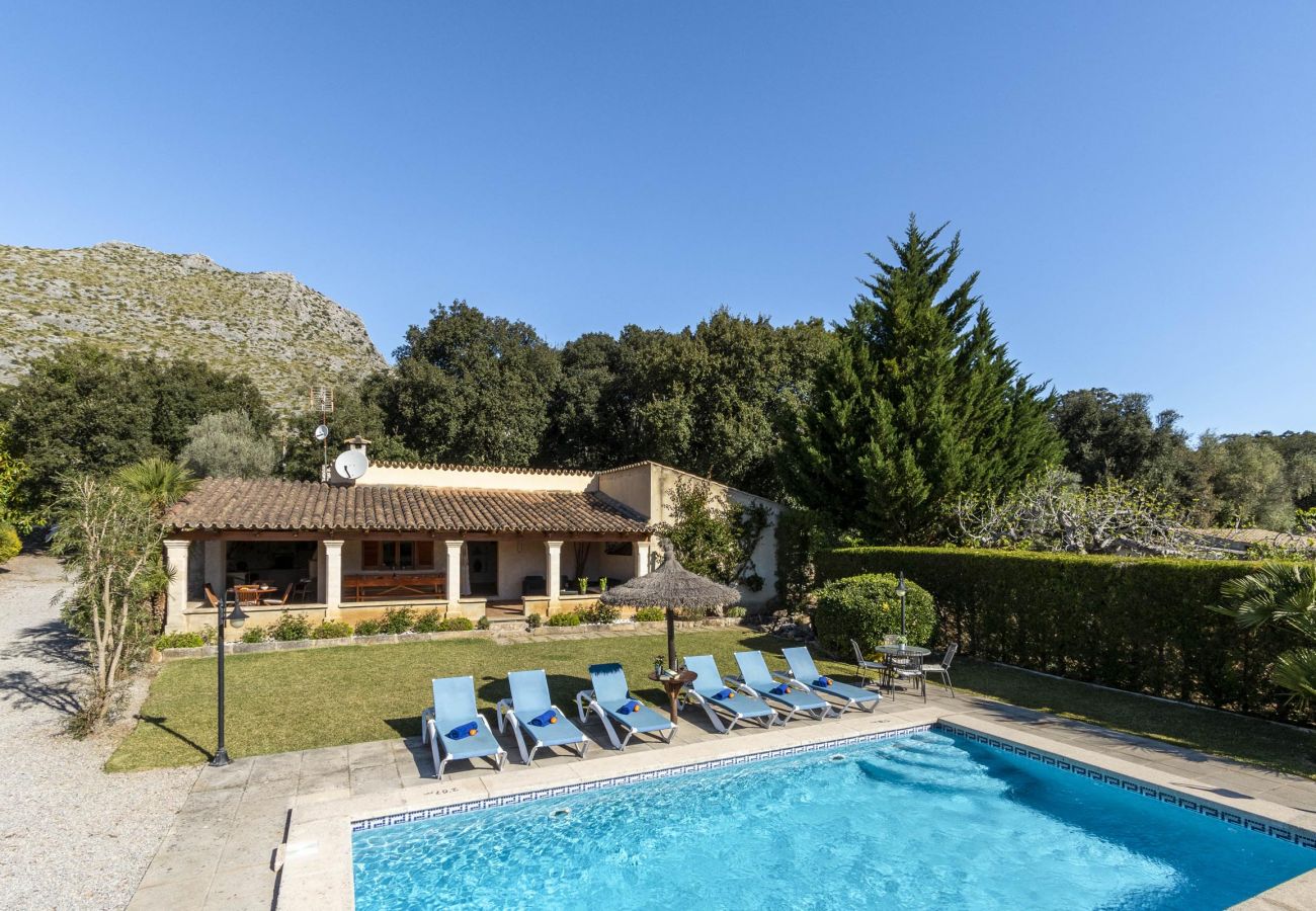 Villa in Pollensa - GERONI. Charming 3 bedroomn villa