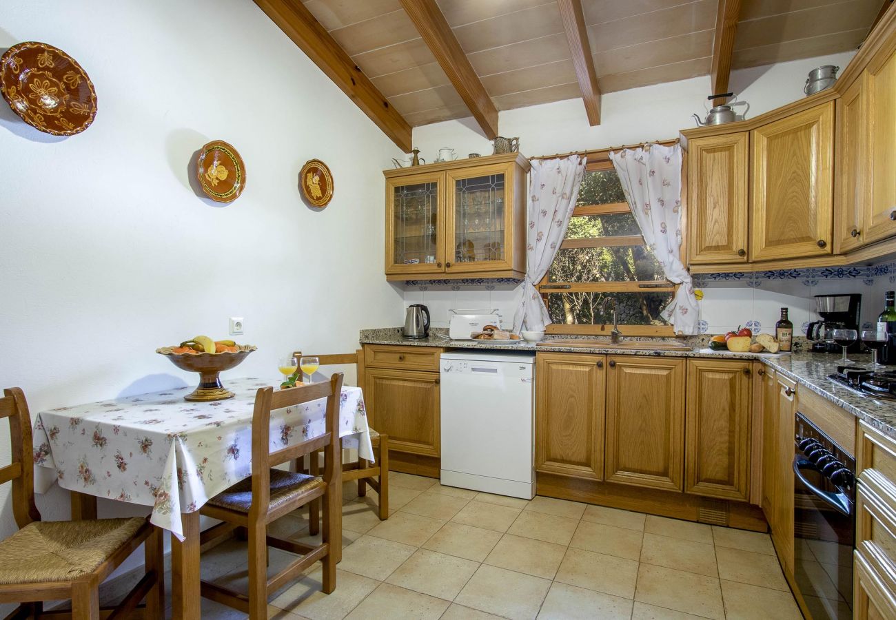 Villa in Pollensa - GERONI. Charming 3 bedroomn villa