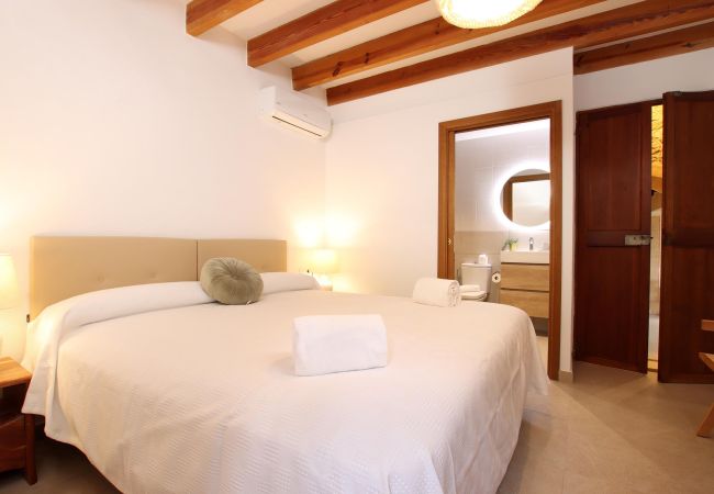 Villa in Pollensa - ALORDES. Tradition and views next to Pollensa Villa in Pollensa - ALORDES. Tradition and views next to Pollensa