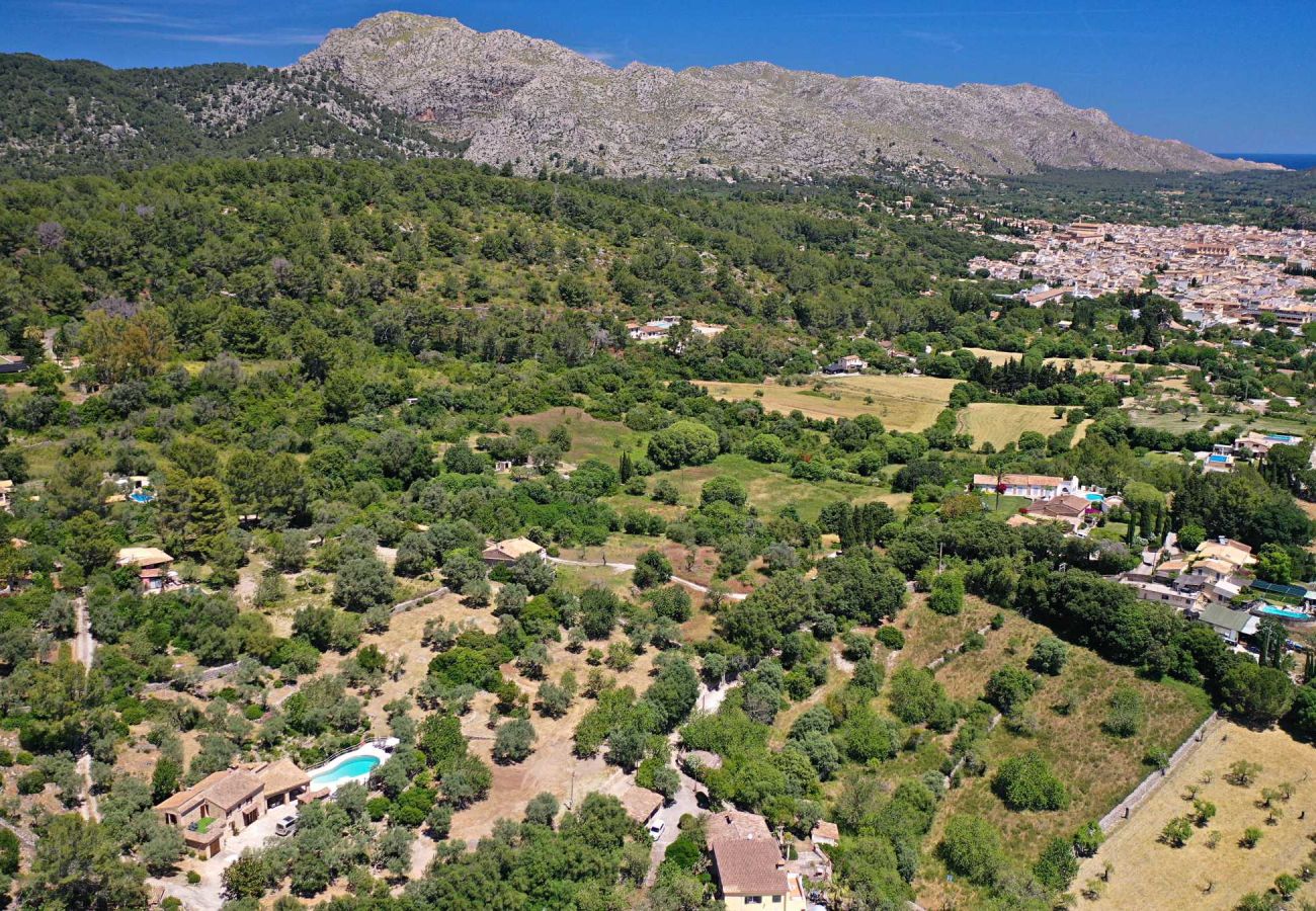 Villa in Pollensa - ALORDES. Tradition and views next to Pollensa