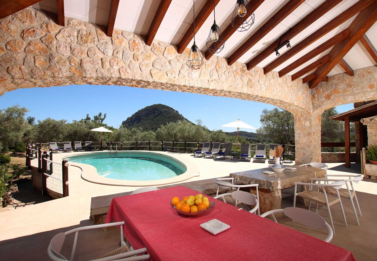 Villa in Pollensa - ALORDES. Tradition and views next to Pollensa