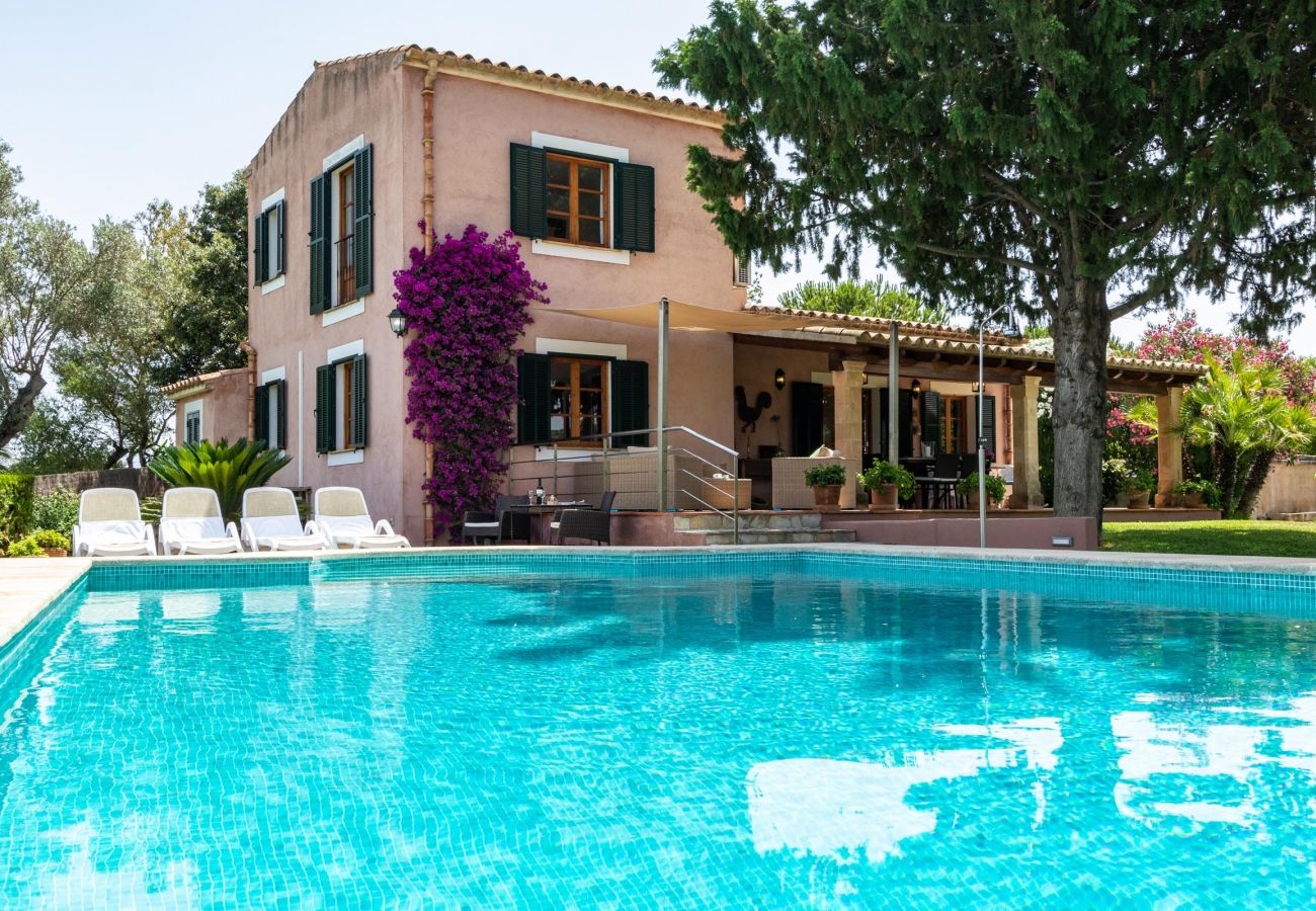 Villa in Alcudia - ALZINA. Passion and care in every detail