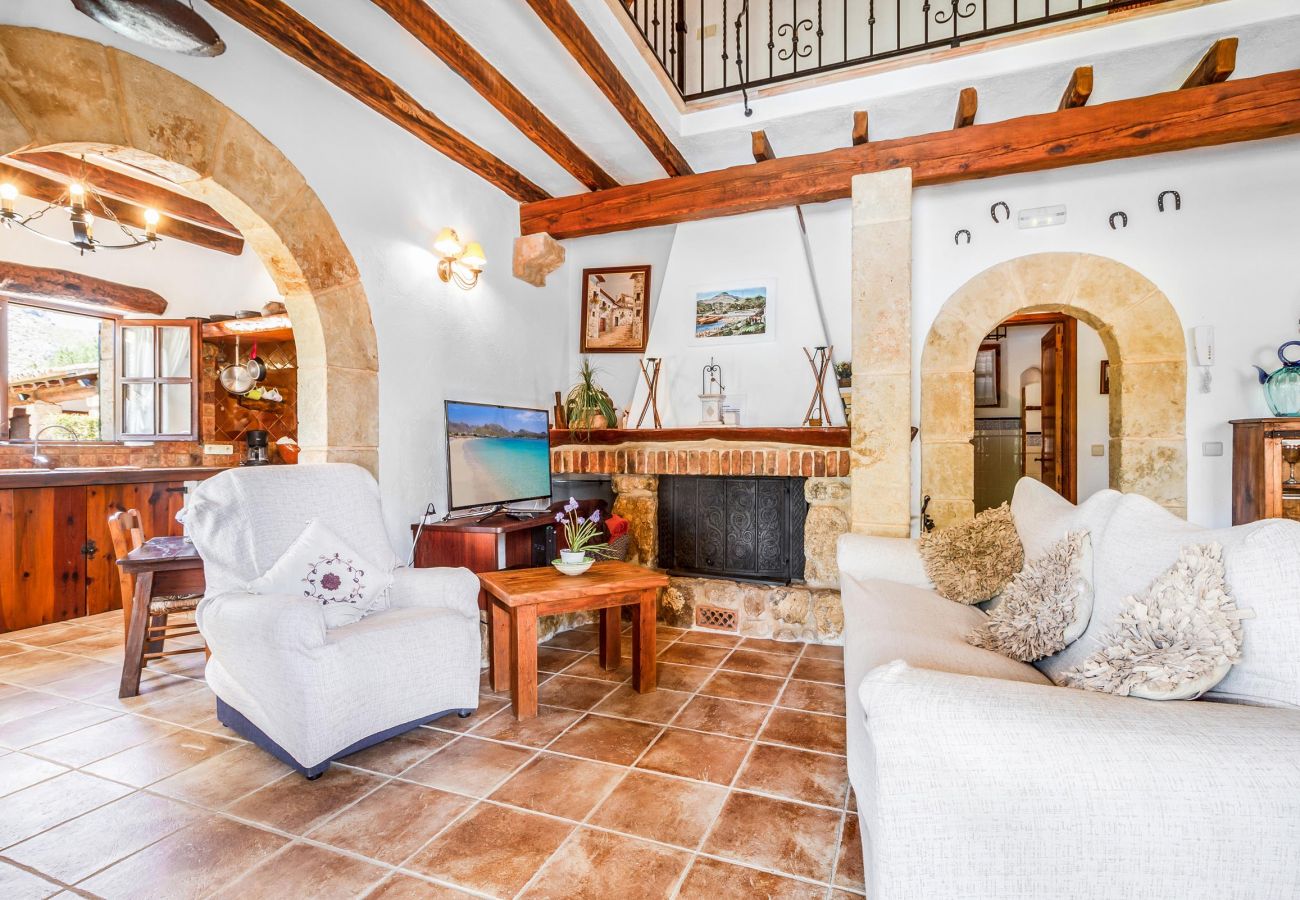 Villa in Pollensa - SERGI. Beautiful house near Pollensa