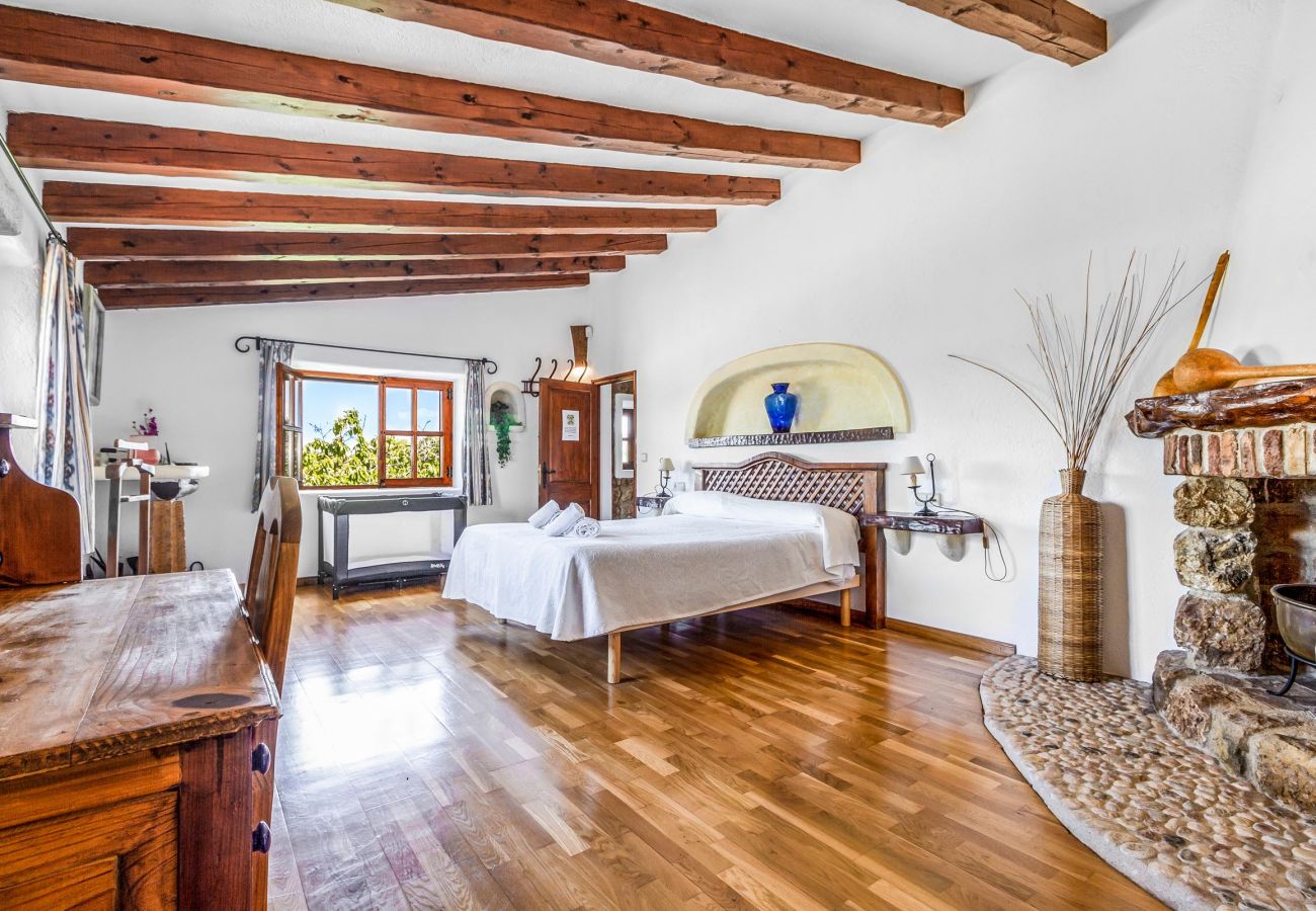 Villa in Pollensa - SERGI. Beautiful house near Pollensa