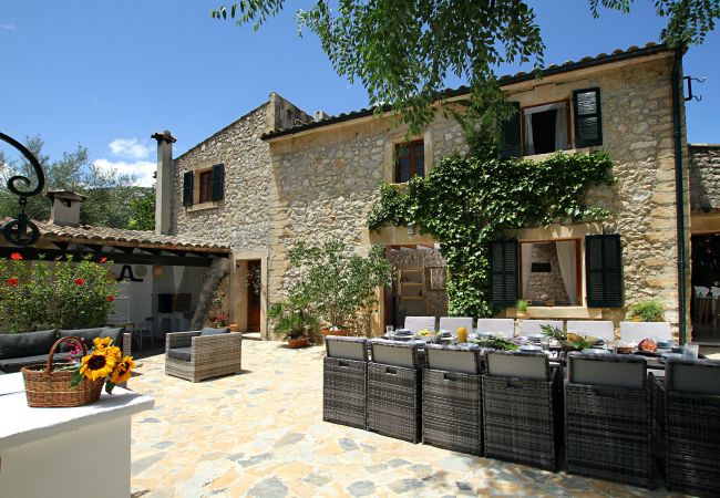 Villa in Pollensa - JAUME RAMONA. Stunning newly renovated villa in a formidable setting Villa in Pollensa - JAUME RAMONA. Stunning newly renovated villa in a formidable setting