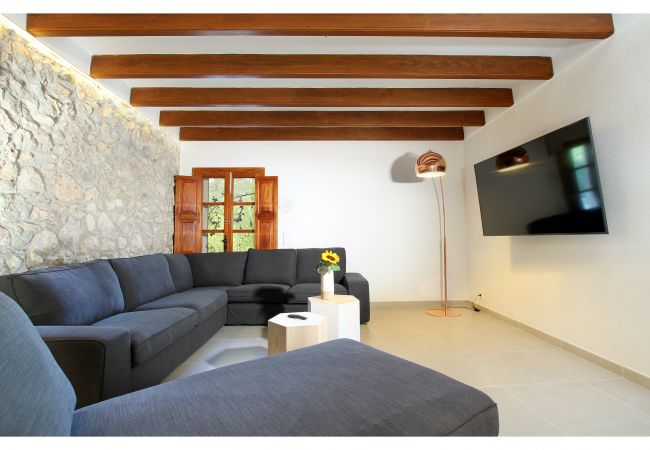 Villa in Pollensa - JAUME RAMONA. Stunning newly renovated villa in a formidable setting