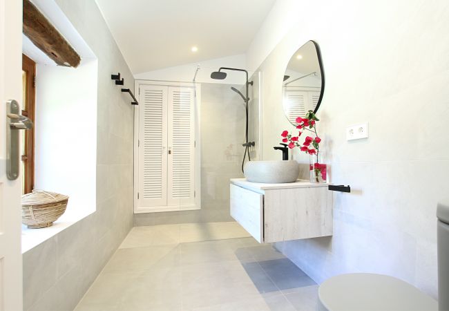 Villa in Pollensa - JAUME RAMONA. Stunning newly renovated villa in a formidable setting