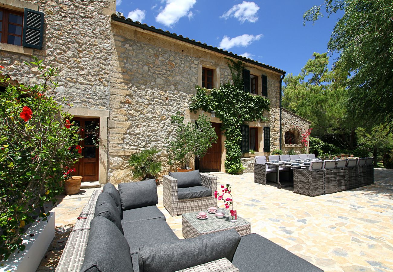 Villa in Pollensa - JAUME RAMONA. Stunning newly renovated villa in a formidable setting