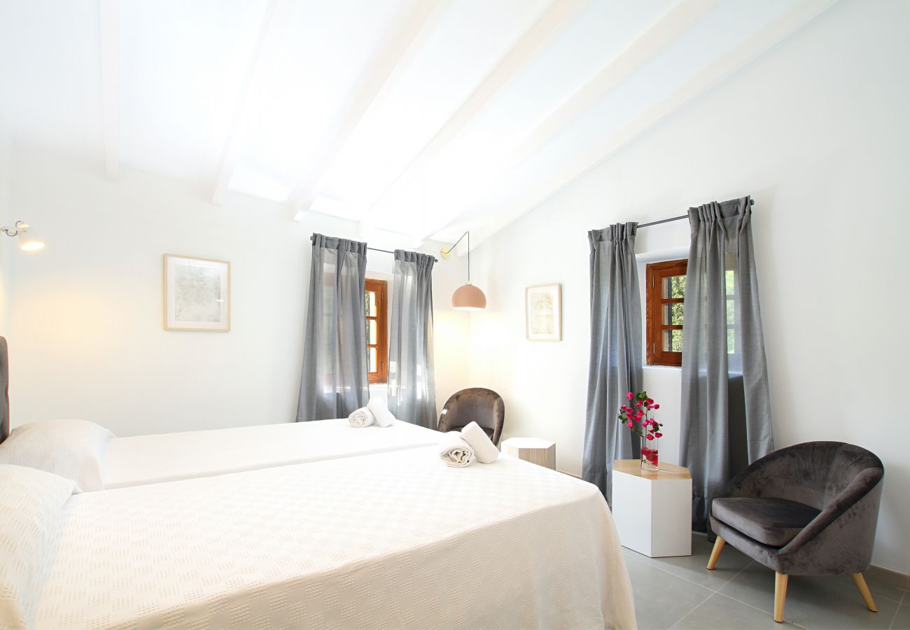 Villa in Pollensa - JAUME RAMONA. Stunning newly renovated villa in a formidable setting