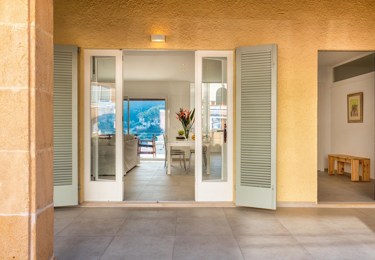 Villa in Cala San Vicente - GUILLEM. Lovely house 150 meters from the beach