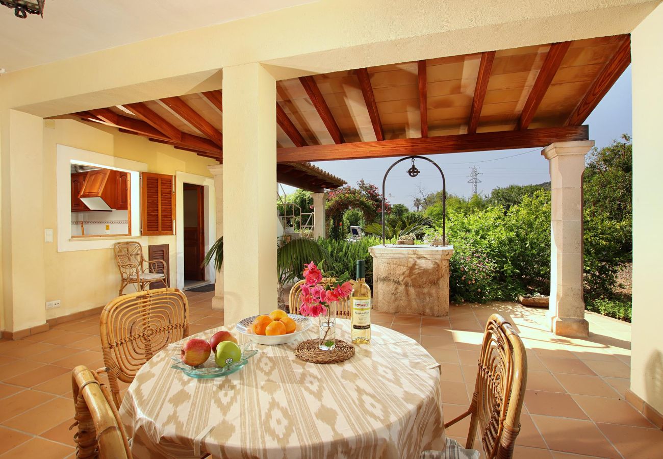 Villa in Pollensa - PANADA. Huge covered barbecue and less than 300 m from the supermarket