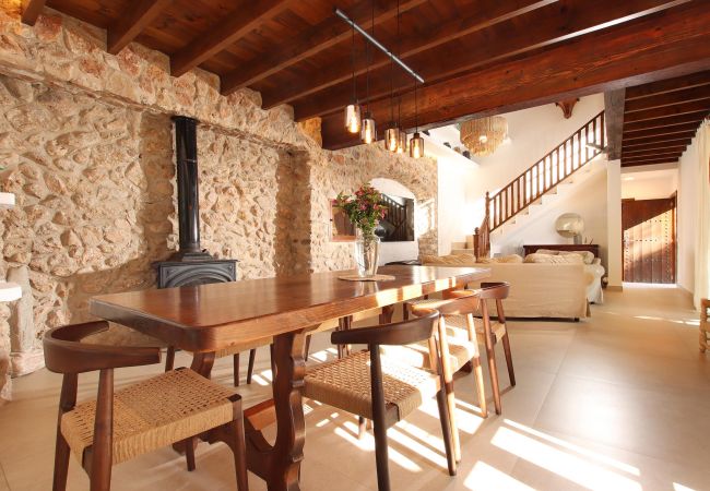 Villa in Pollensa - BENNASSAR. Tradition and taste hand in hand Villa in Pollensa - BENNASSAR. Tradition and taste hand in hand