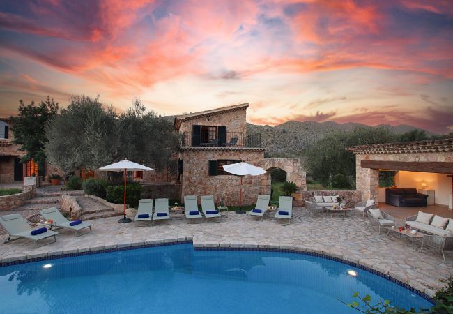 Villa in Pollensa - BENNASSAR. Tradition and taste hand in hand Villa in Pollensa - BENNASSAR. Tradition and taste hand in hand