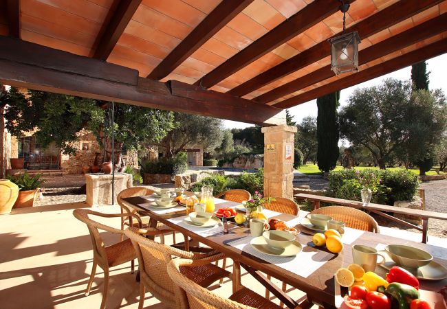 Villa in Pollensa - BENNASSAR. Tradition and taste hand in hand Villa in Pollensa - BENNASSAR. Tradition and taste hand in hand