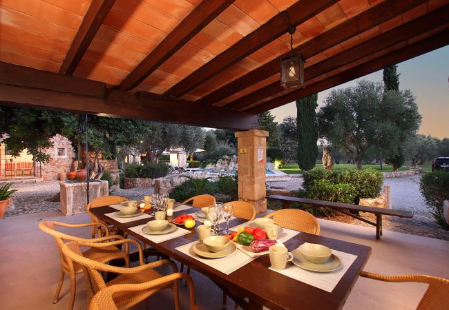 Villa in Pollensa - BENNASSAR. Tradition and taste hand in hand Villa in Pollensa - BENNASSAR. Tradition and taste hand in hand