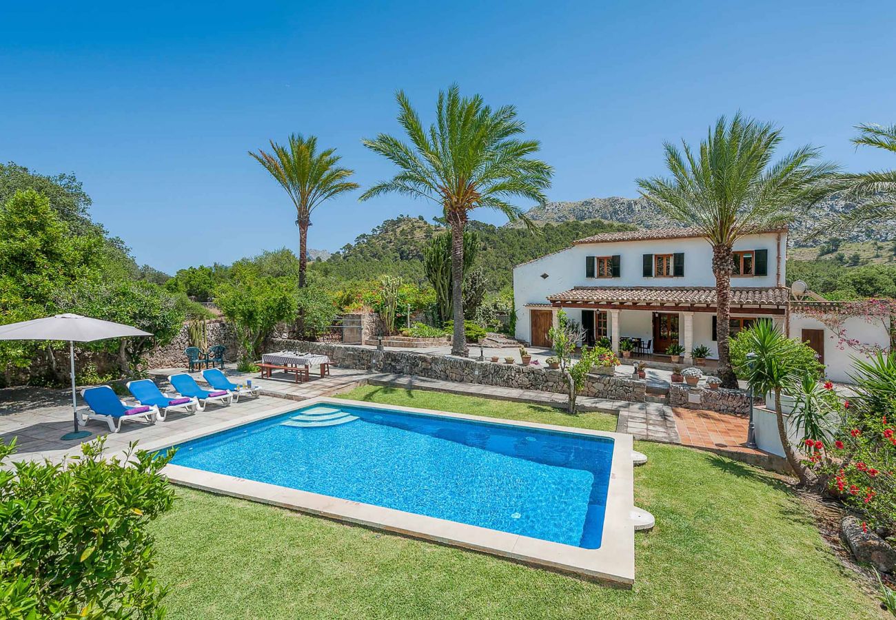 Villa in Cala San Vicente - CLAVET. Beautiful villa close to Cala san Vicente