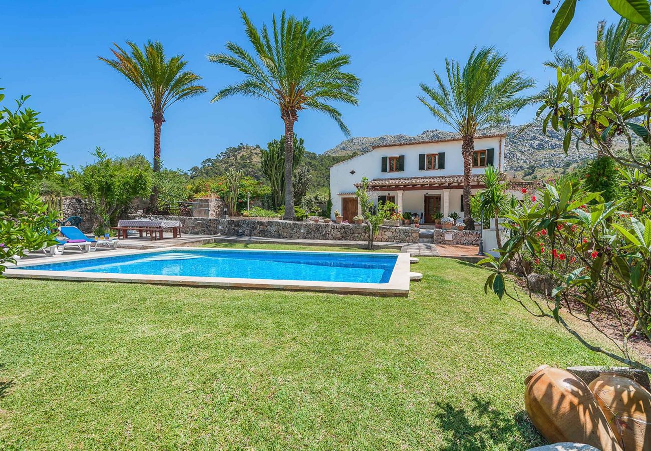 Villa in Cala San Vicente - CLAVET. Beautiful villa close to Cala san Vicente