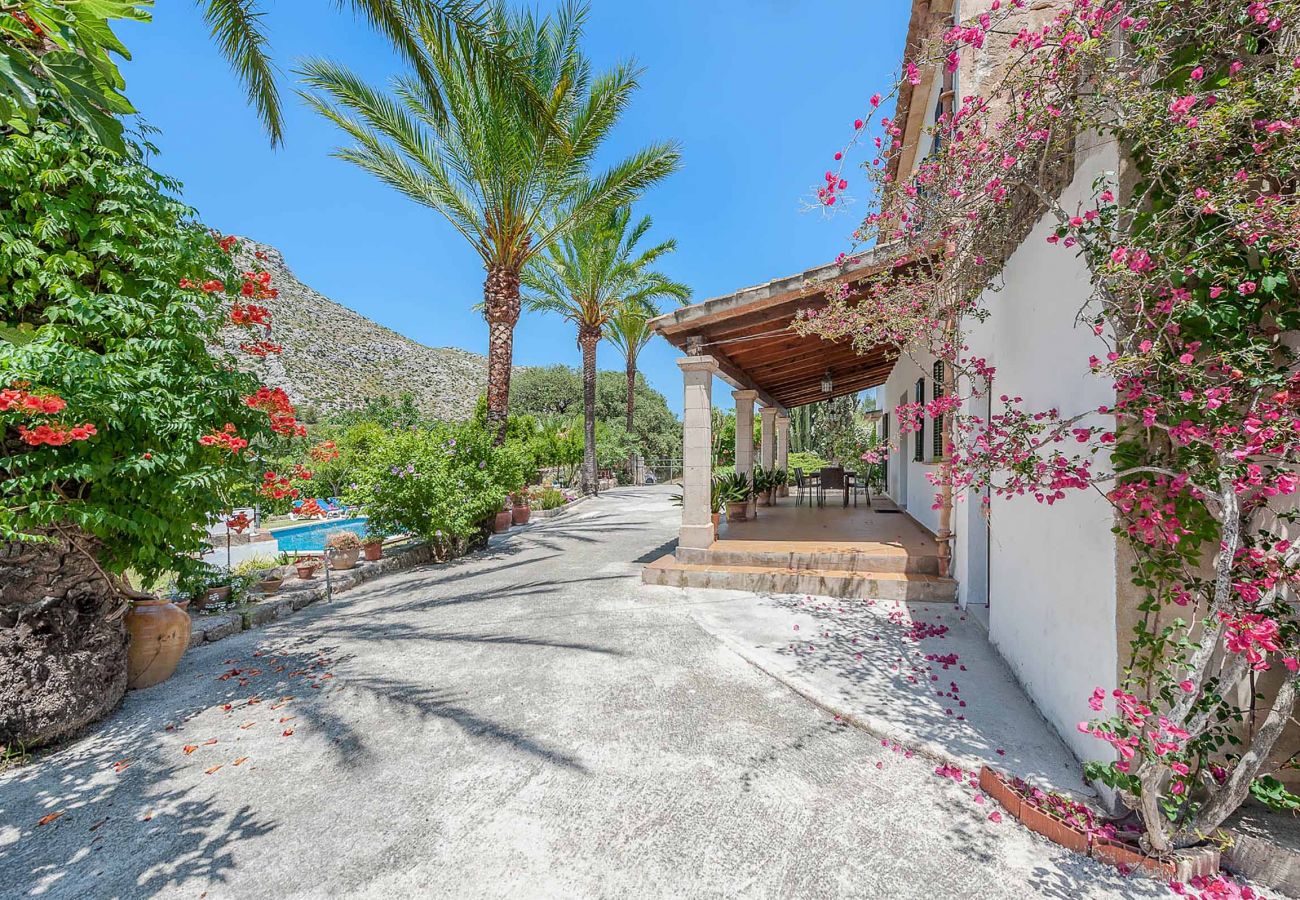 Villa in Cala San Vicente - CLAVET. Beautiful villa close to Cala san Vicente