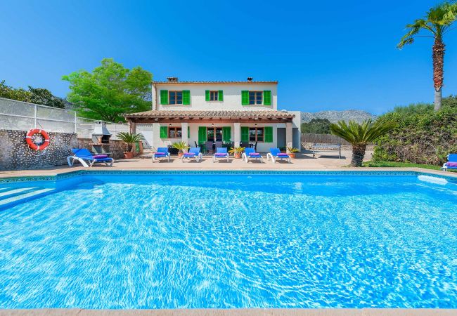 Villa in Pollensa - LLORENS (IVANA).  5 bedroom villa to enjoy with family and friends