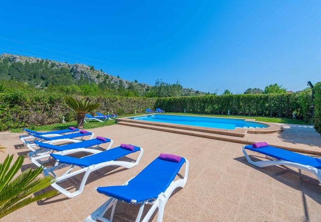 Villa in Pollensa - LLORENS (IVANA).  5 bedroom villa to enjoy with family and friends