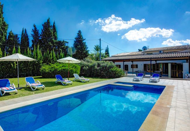 Villa in Pollensa - LLOBINER. Perfect location! A country villa without leaving Pollensa Villa in Pollensa - LLOBINER. Perfect location! A country villa without leaving Pollensa